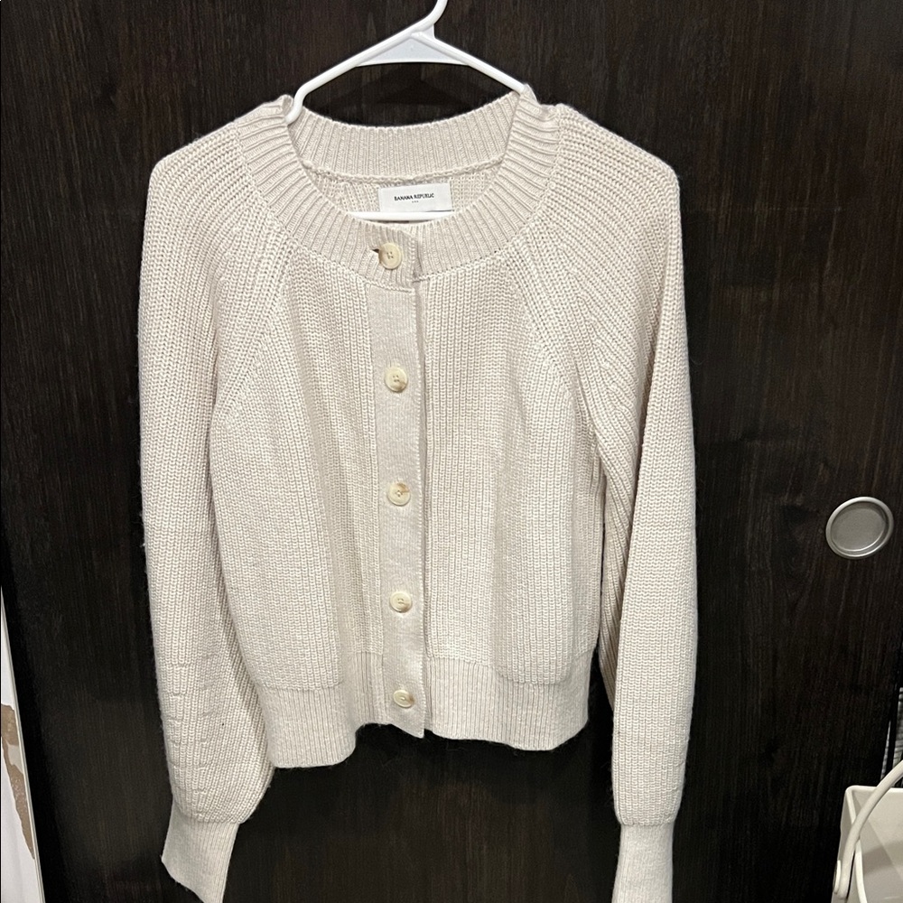 Banana Republic Cream Cardigan Sweater